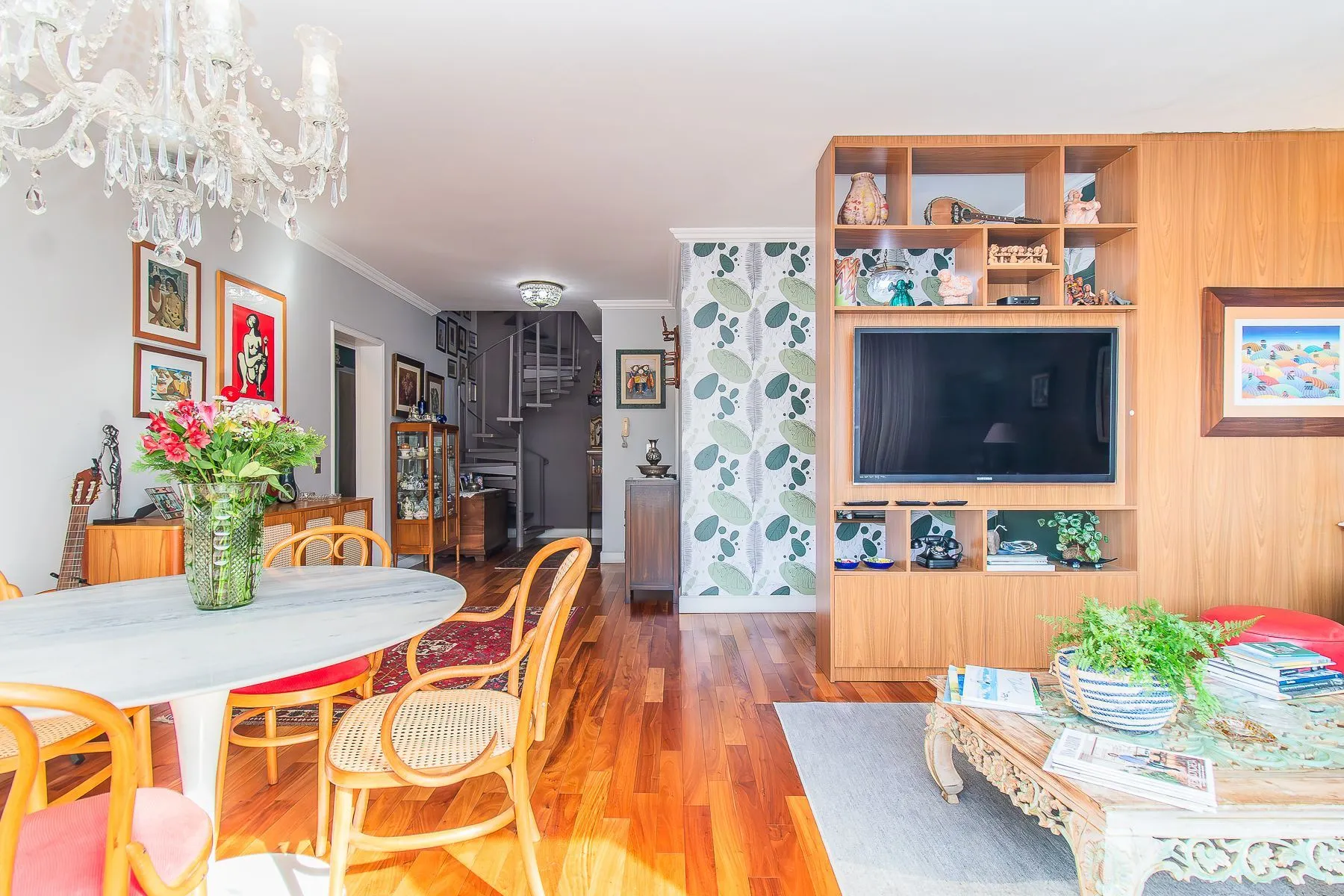 Imagem Cobertura Duplex, 4 D - 1 suíte - 1 vaga - 247,31 m² - Moinhos de Vento