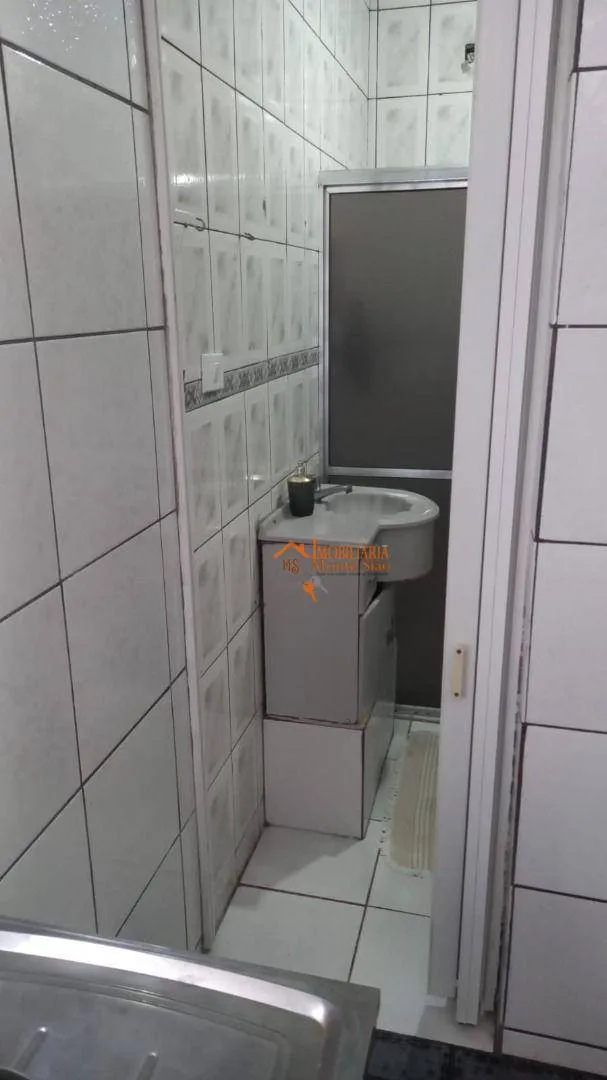 Imagem Sobrado com 3 dormitórios à venda por R$ 320.000,00 - Parque São Miguel - Guarulhos/SP