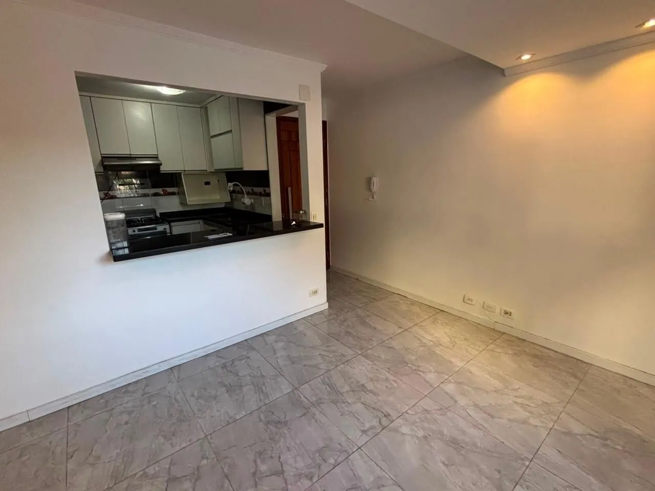 Imagem Apto 2 dorm com planejados com 01 vaga de garagem