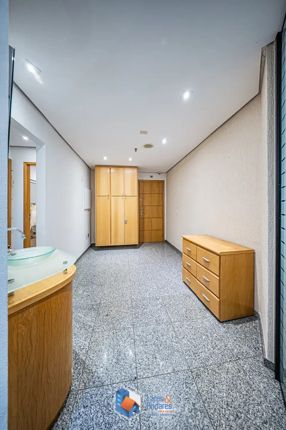 Imagem Conjunto comercial para venda em Vila Mariana, 100m²