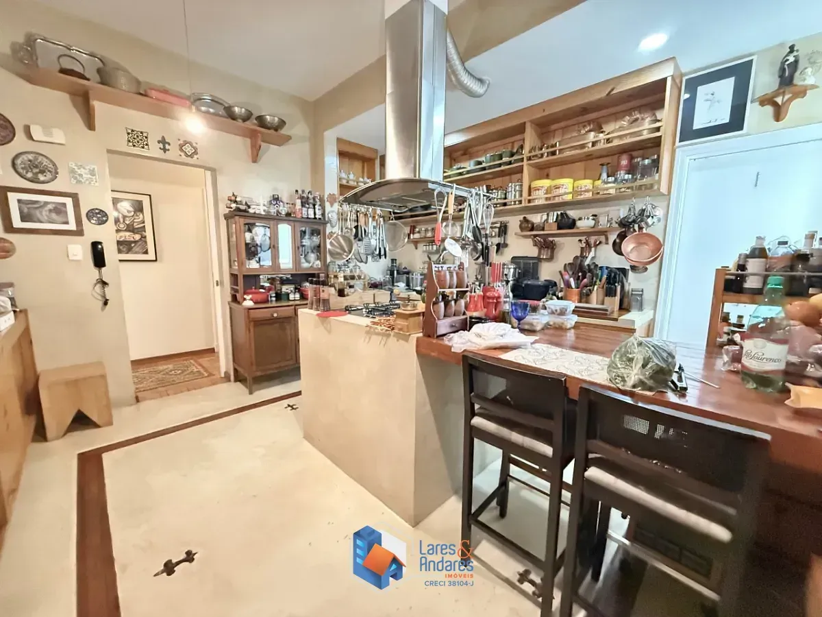 Imagem Apartamento para venda em Bela Vista com 3 quartos, sendo 1 suíte, 210m²