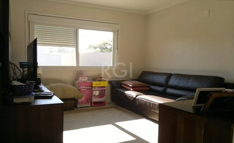 Imagem Casa Condominio para Venda - 380m², 3 dormitórios, sendo 3 suítes e 3 vagas