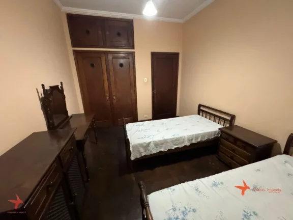 Imagem Charmoso apartamento de 3 quartos em Pinheiros, São Paulo-SP: 155,00 m! Para reformar!