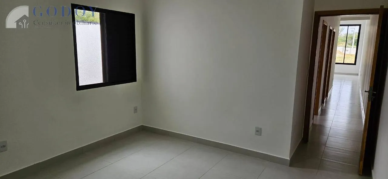 Imagem Casa Térrea com Pé-Direito Alto e Área Gourmet no Bosque da Imperatriz