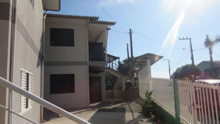 Imagem Casa para Venda em Concórdia, Santo Antônio, 5 dormitórios, 3 banheiros
