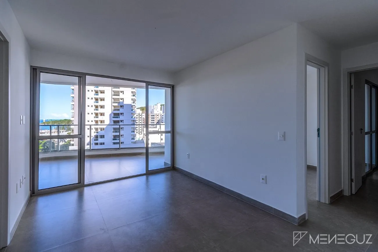 Imagem Apartamento 2 Quartos (1 Suíte) na Praia do Morro - Vista para o Mar e Lazer Completo na Cobertura