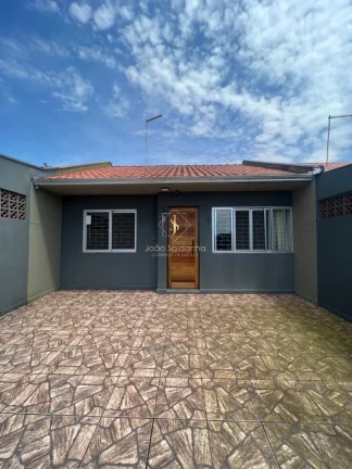 Foto do imóvel Casa a 300 metros do mar em Rua Barão do Cerro Azul