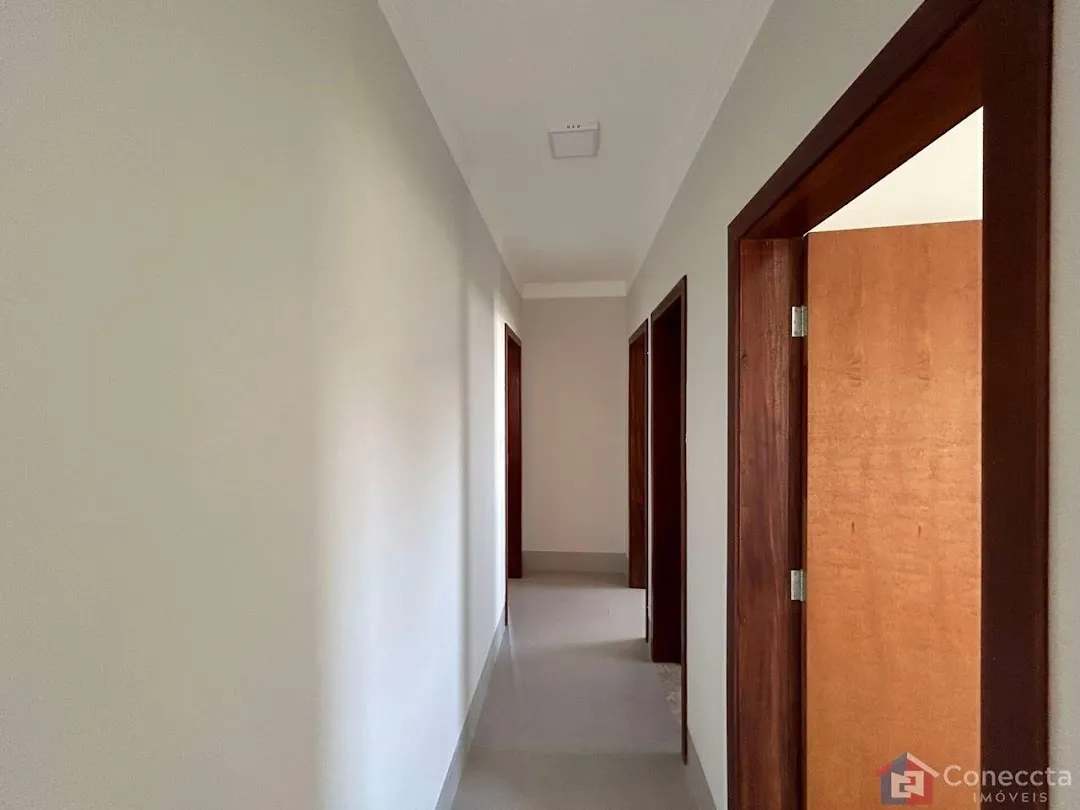 Imagem Apartamento com 3 dormitórios à venda, 105 m² por R$ 680.000,00 - Sobradinho - Patos de Minas/MG