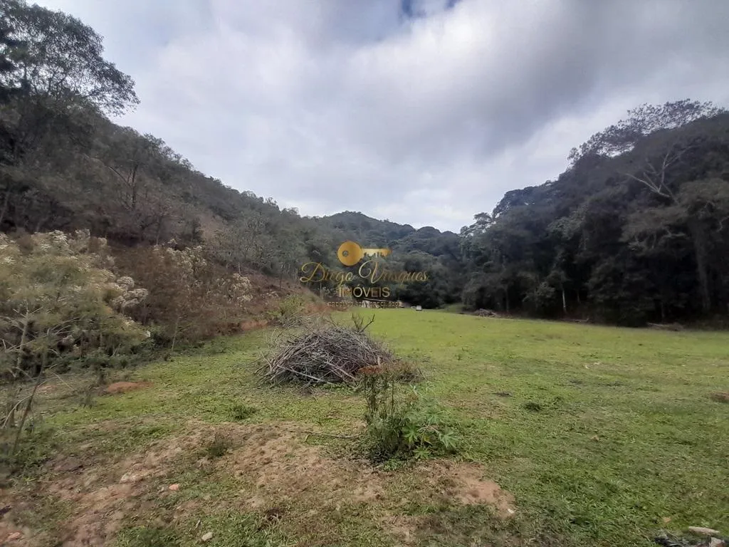 Imagem Terreno para Venda em Teresópolis / RJ no bairro Albuquerque