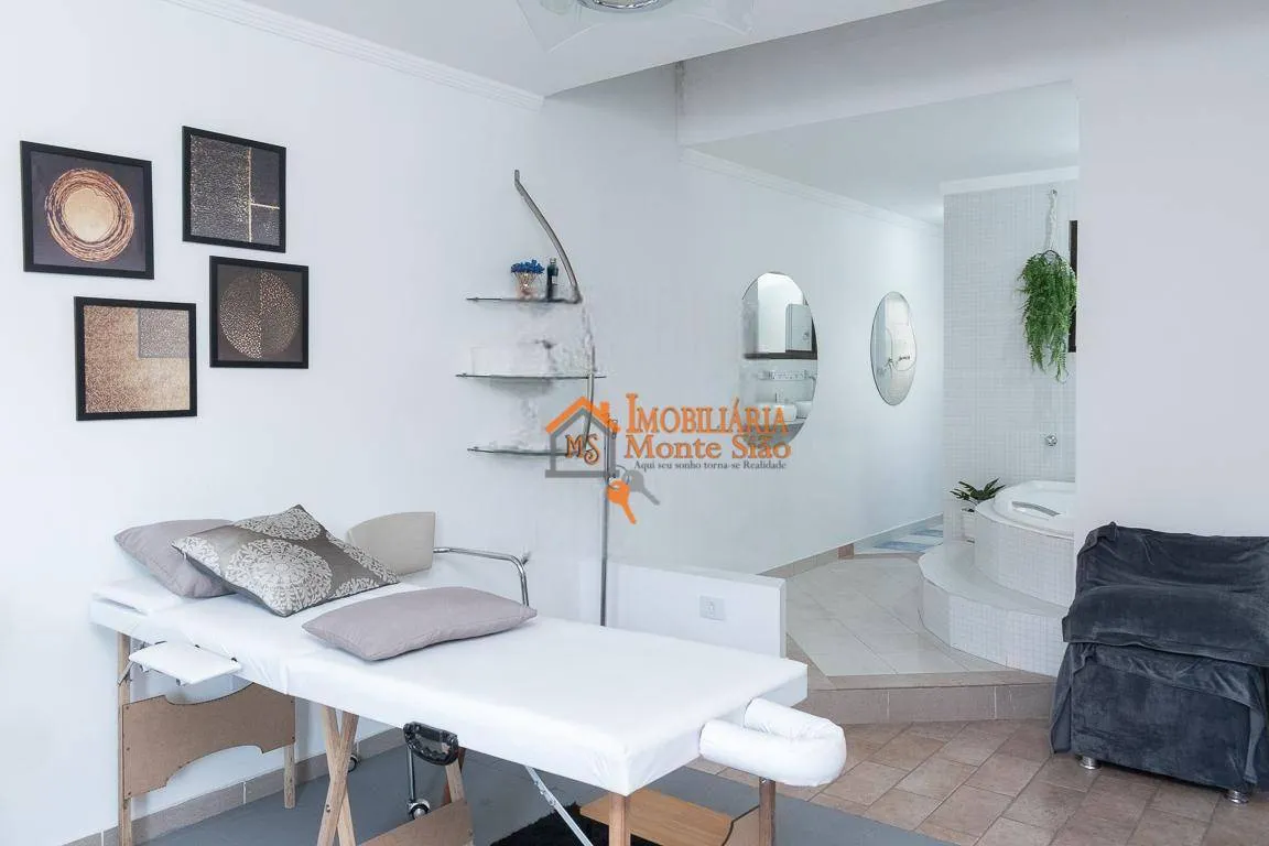 Imagem Sobrado com 4 dormitórios à venda, 300 m² por R$ 990.000,00 - Parque Continental II - Guarulhos/SP