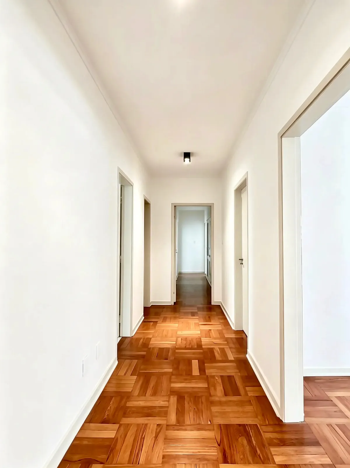 Imagem Apartamento para venda em Jardim Paulista com 3 quartos, sendo 2 suítes, 179m2
