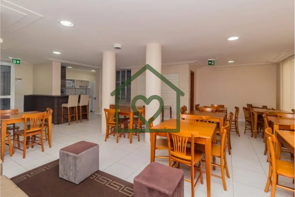 Imagem Descubra o apartamento dos seus sonhos em Porto Alegre, no charmoso bairro Jardim Carvalho. Localiza...