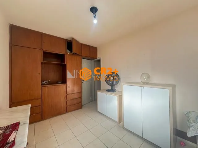 Imagem Alugo apartamento com 4 quartos -182m² na Navegantes em Boa Viagem