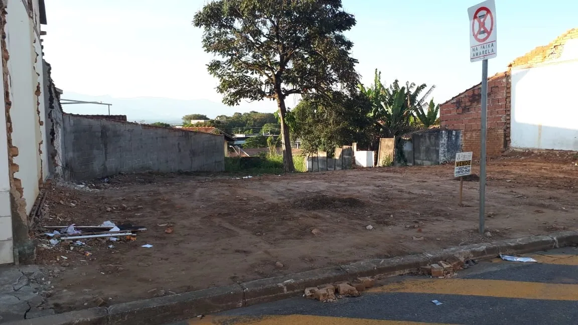 Imagem Terreno à venda 167.1M², Centro, Pindamonhangaba - SP