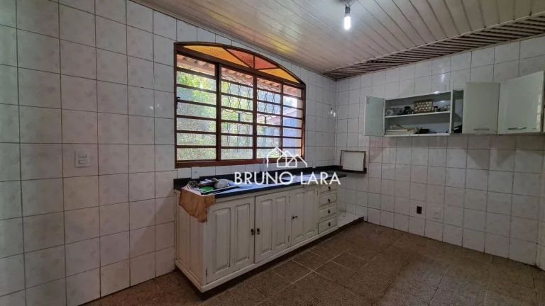 Imagem Casa disponível para locação no Centro em Igarapé-MG