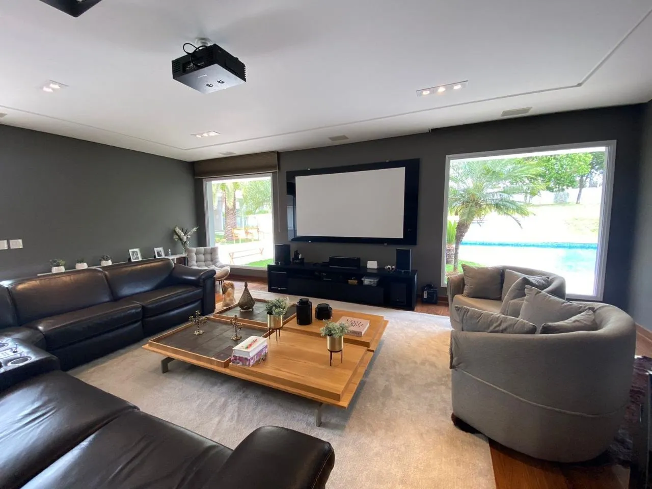 Foto do imóvel Casa de Luxo em Condomínio: 4 Quartos, 4 Suítes, 3 Salas na Chácara Santa Maria - Votorantim-SP (811m²) em CHÁCARAS RESIDENCIAIS SANTA MARIA, VOTORANTIM - SP