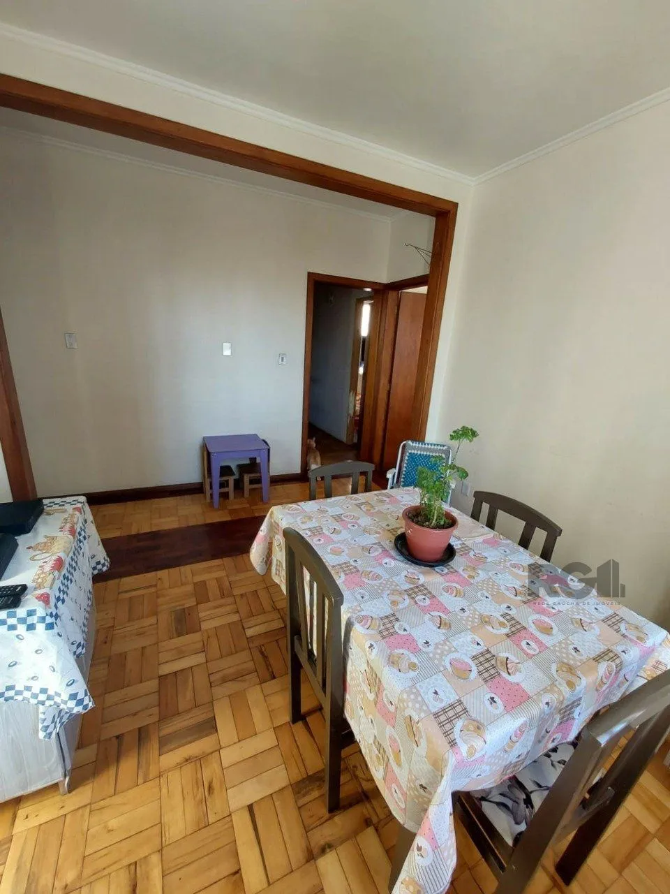 Imagem Apartamento com 03 Quartos na Avenida Protásio Alves, Porto Alegre