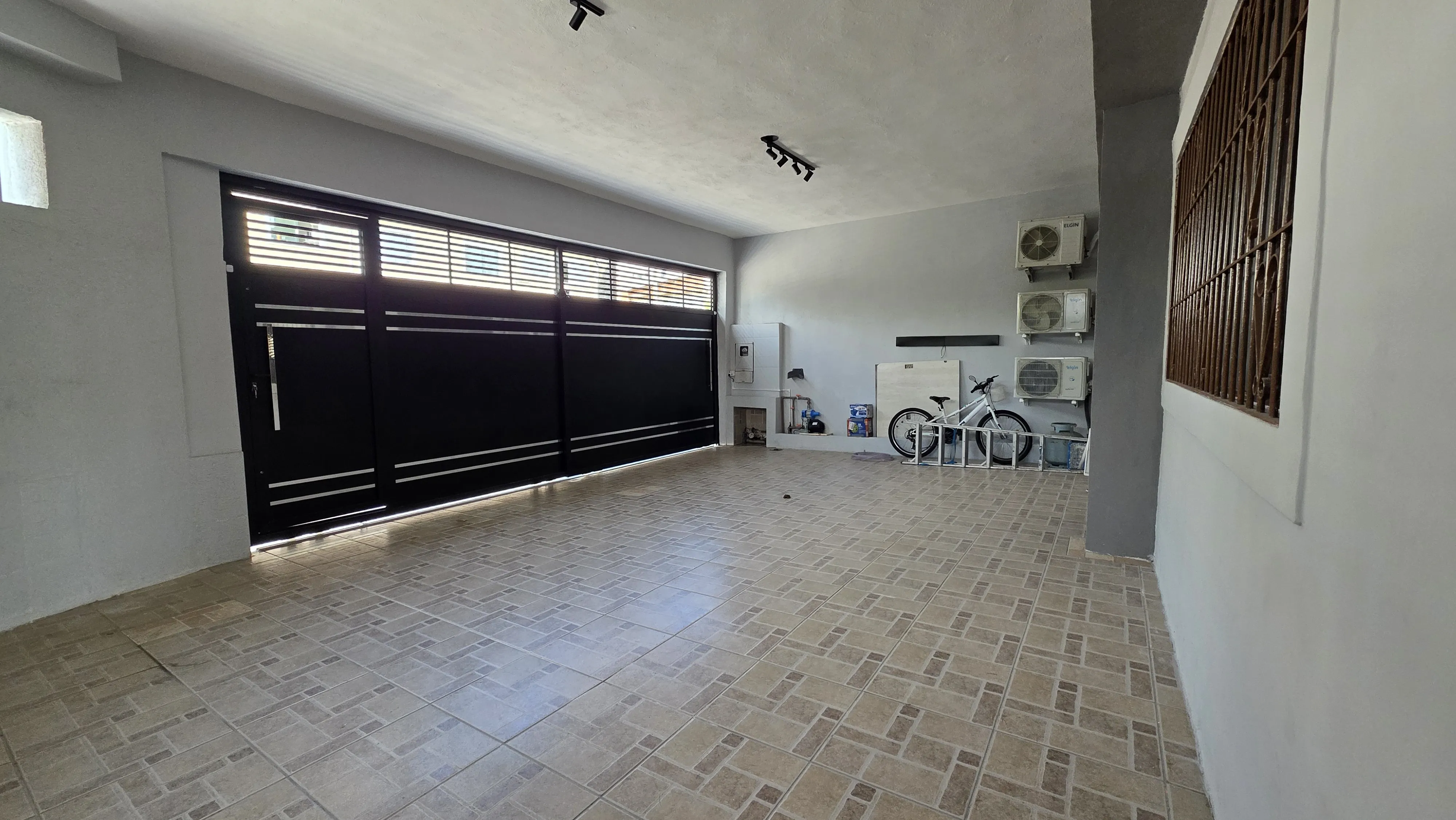 Imagem Excelente Casa Geminada na Praia Grande - Litoral Sul