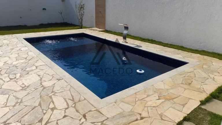 Imagem Casa em frente a Área Preservada - Ninho Verde 1