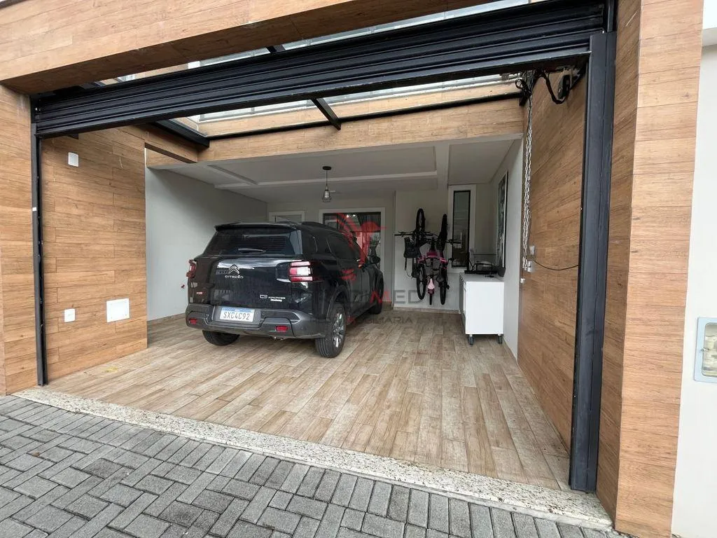 Imagem Sobrado geminado semi mobiliado, 2 Vagas de Garagem,no Bairro Lalau, Jaguará do Sul