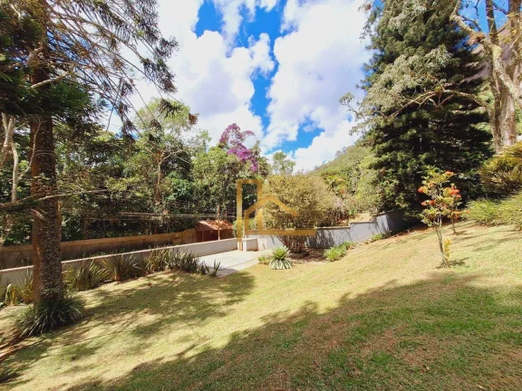 Imagem Casa com 3 dormitórios à venda, 175 m² - Parque do Imbui - Teresópolis/RJ