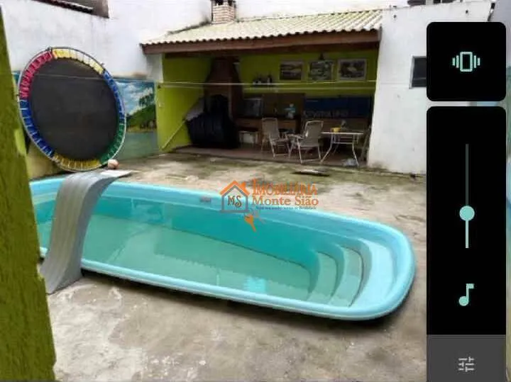 Imagem Sobrado com 3 dormitórios à venda, 200 m² por R$ 630.000,00 - Bonsucesso - Guarulhos/SP