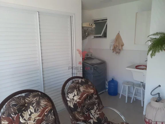 Imagem CASA NO MORADAS CLUB, IMPECÁVEL, ACABAMENTO EM ALTO PADRÃO, VALE A PENA CONHECER