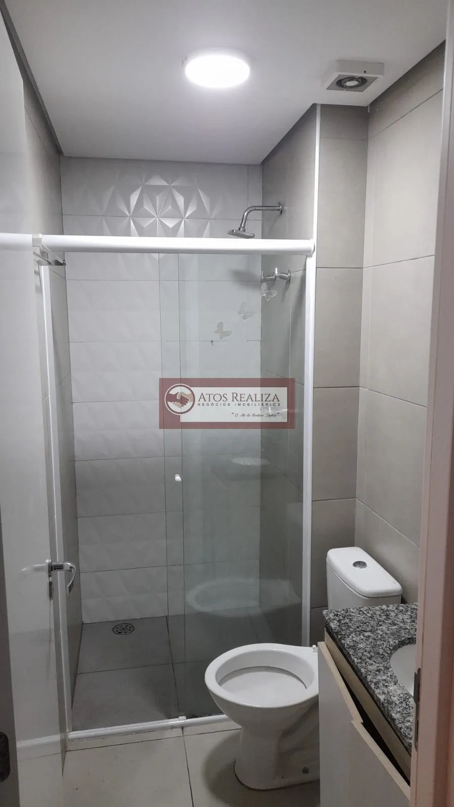 Imagem Conheça o apartamento com sacada no Centro de Diadema - 2 dormitórios, 1 suíte, 56m² por R$ 370.000 para venda e locação