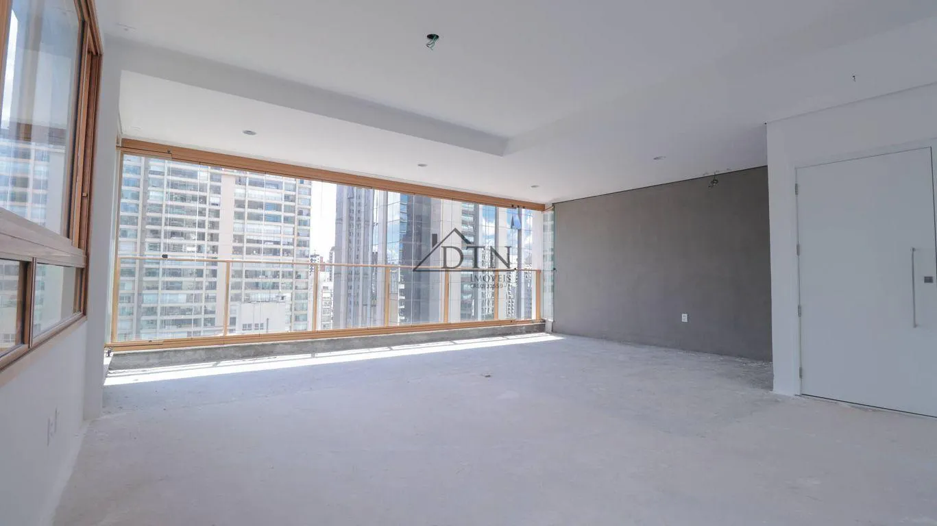 Imagem Apartamento para Venda em São Paulo, Itaim Bibi, 3 dormitórios, 3 suítes, 1 banheiro, 2 vagas