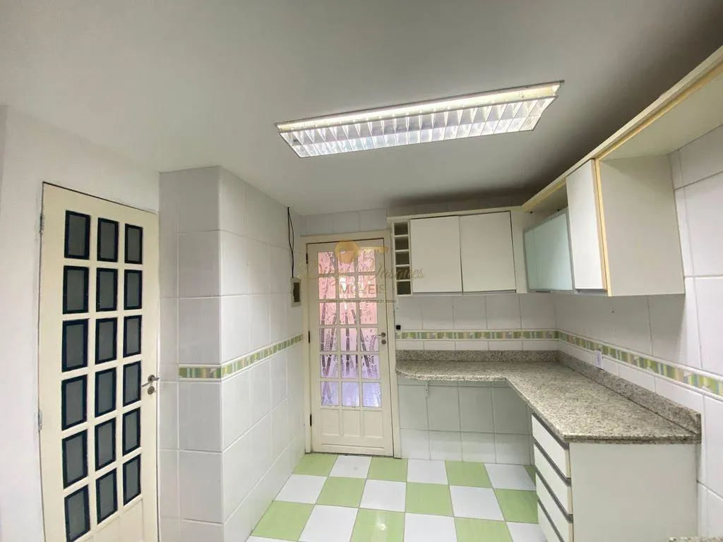 Imagem Casa em Condomínio para Venda em Teresópolis / RJ no bairro Araras