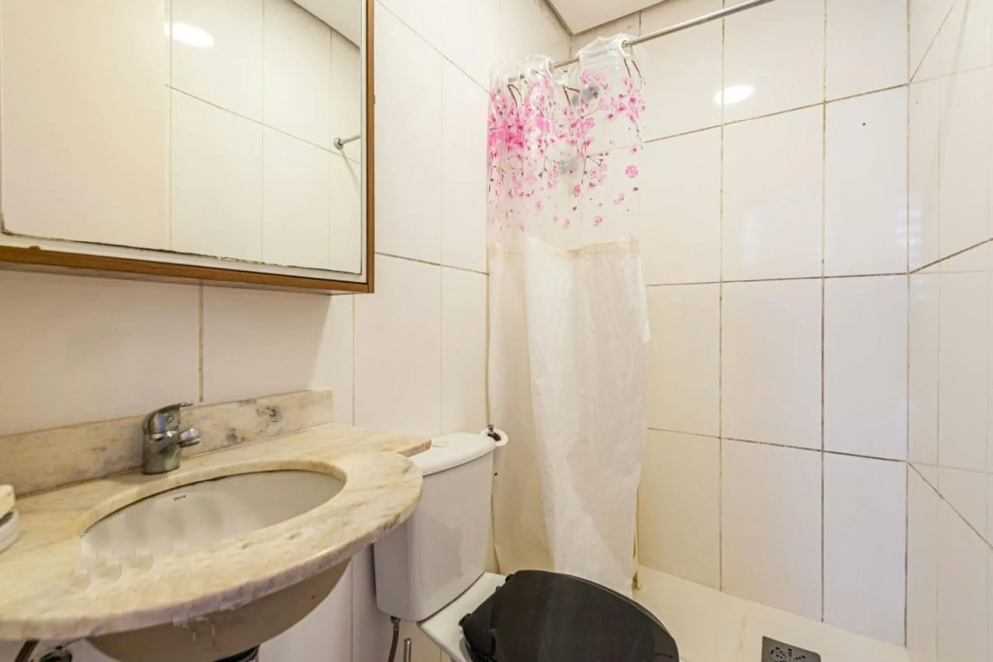 Imagem Casa de Esquina exclusiva em condominio fechado!!!