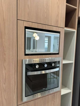 Imagem Apartamento à venda no Itaim Bibi com 2 quartos, 1 suíte, 1 sala, 3 banheiros, 1 vaga, 150m² de área!