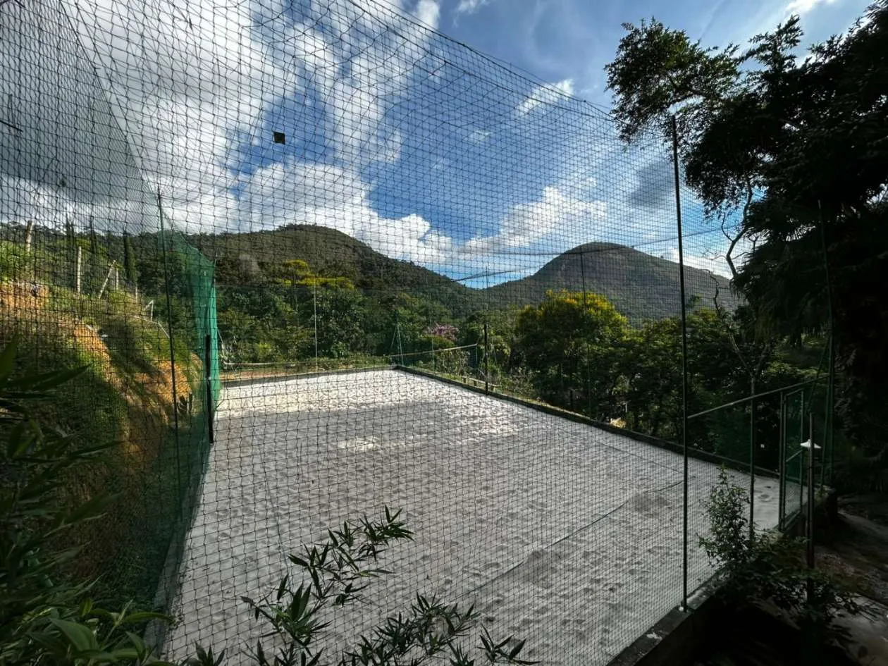 Imagem Casa em Condomínio para Venda em Petrópolis / RJ no bairro Nogueira