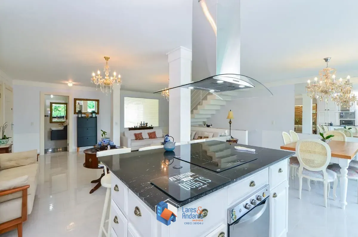 Imagem Casa em condomínio para venda em Brooklin com 4 quartos, sendo 4 suítes, 270.53m²