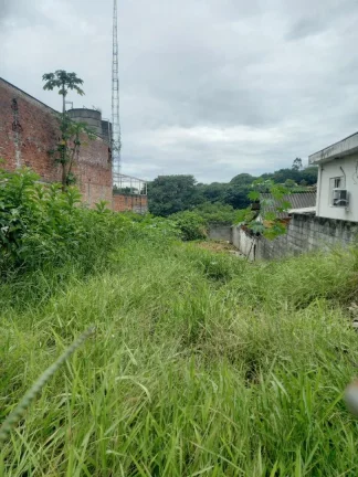 Imagem Terreno com 400m² de área, à 100 metros da Av. Prof. Francisco Morato
