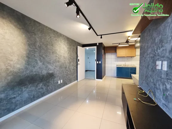 Imagem Apartamento com 2 Quartos e 2 banheiros à Venda - Lurdes