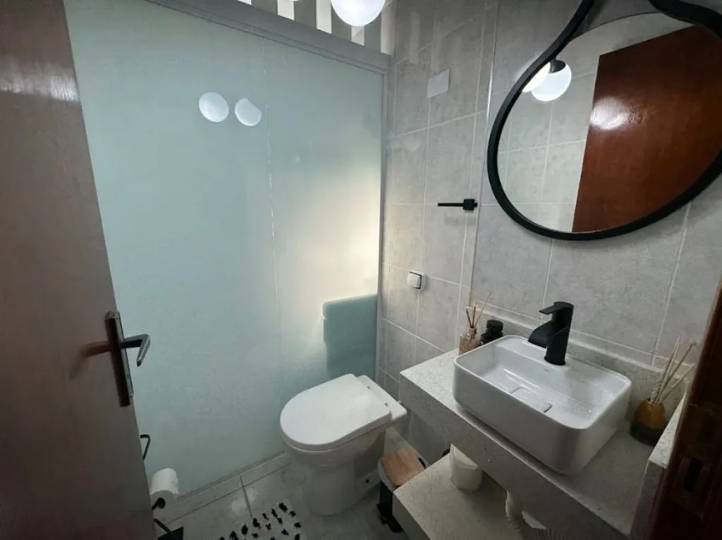 Imagem APARTAMENTO COM 133,00 m² - CANTO DO FORTE - PRAIA GRANDE SP