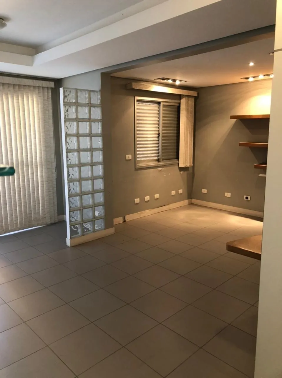 Imagem Apartamento à venda 2 Quartos, 1 Suite, 1 Vaga, 65M², Jardim das Nações, Taubaté - SP | Edifício Solar dos Colibris