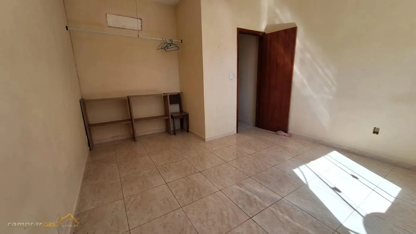 Imagem Casa em Condomínio para Locação em Cabo Frio / RJ no bairro Peró