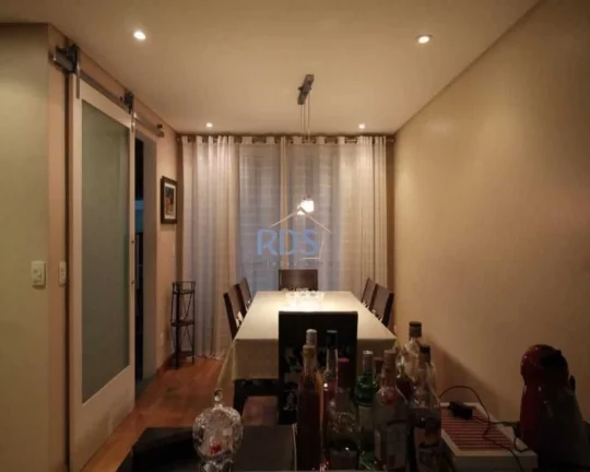 Imagem Vende casa em condomínio fechado na Vila Andrade