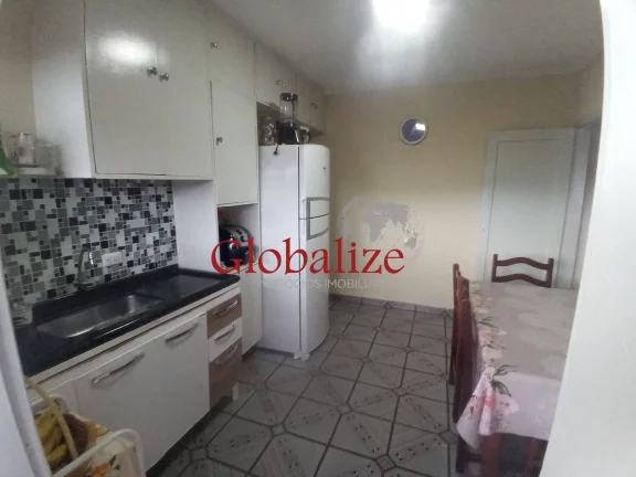 Imagem Apartamento à Venda, em prédio de 3 andares R$320.000,00, 2 dormitórios na Vila Mathias em Santos SP