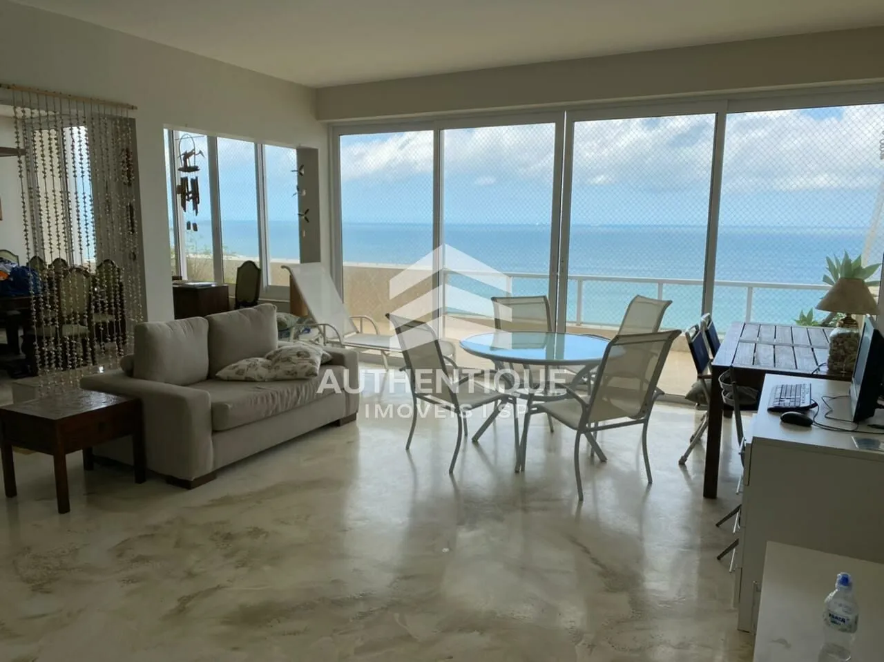 Foto do imóvel Tucuruçutuba Pitangueiras Guarujá - Apartamento à venda em Avenida Marechal Deodoro da Fonseca, 1596 - Pitangueiras, Guarujá - SP
