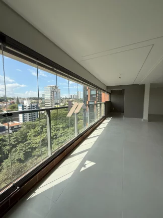Imagem Apartamento com 3 suítes à venda no Cambuí, em Campinas, São Paulo.