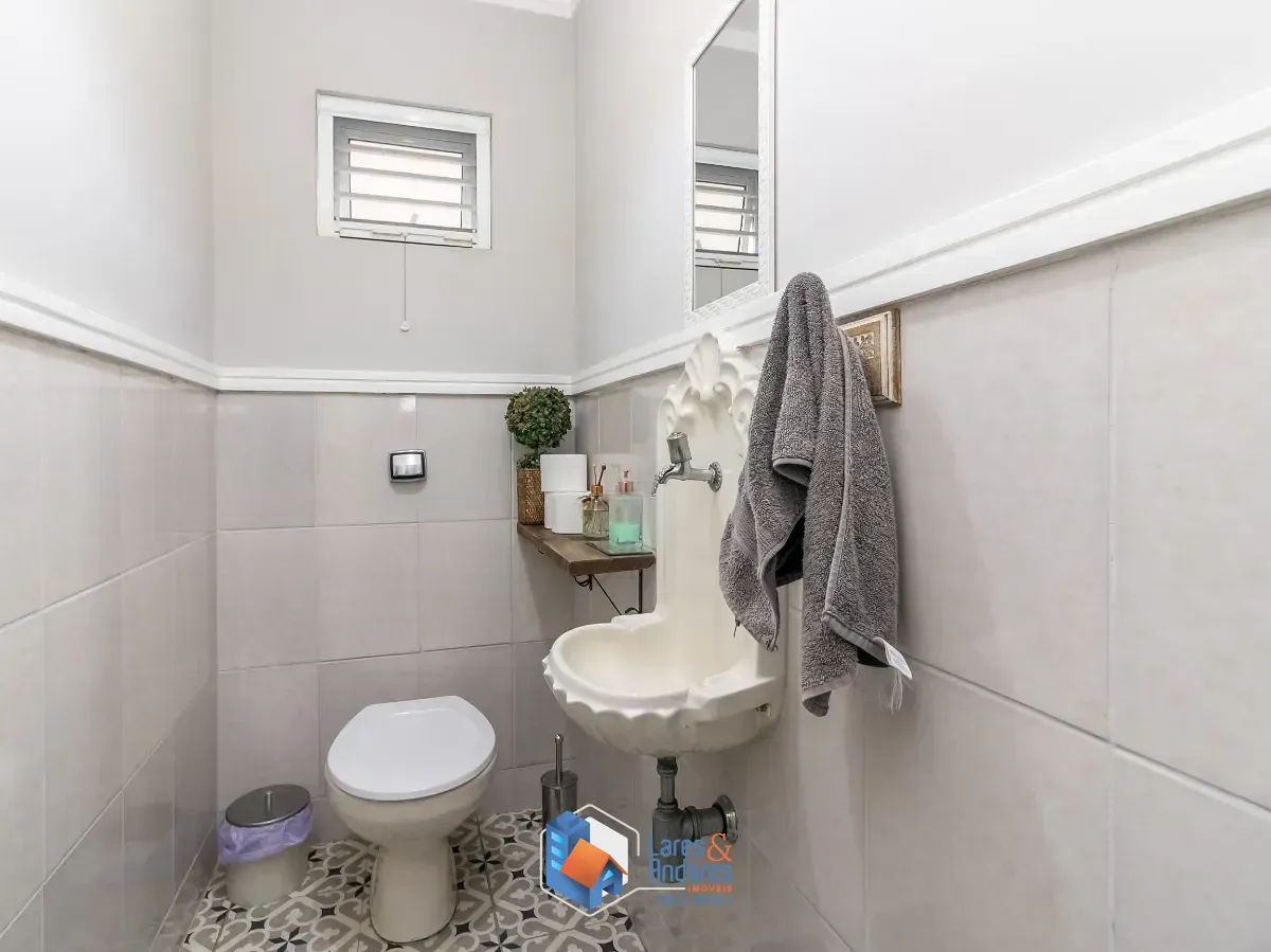Imagem Sobrado para venda em Jardim Japão com 3 quartos, sendo 1 suíte, 171m²