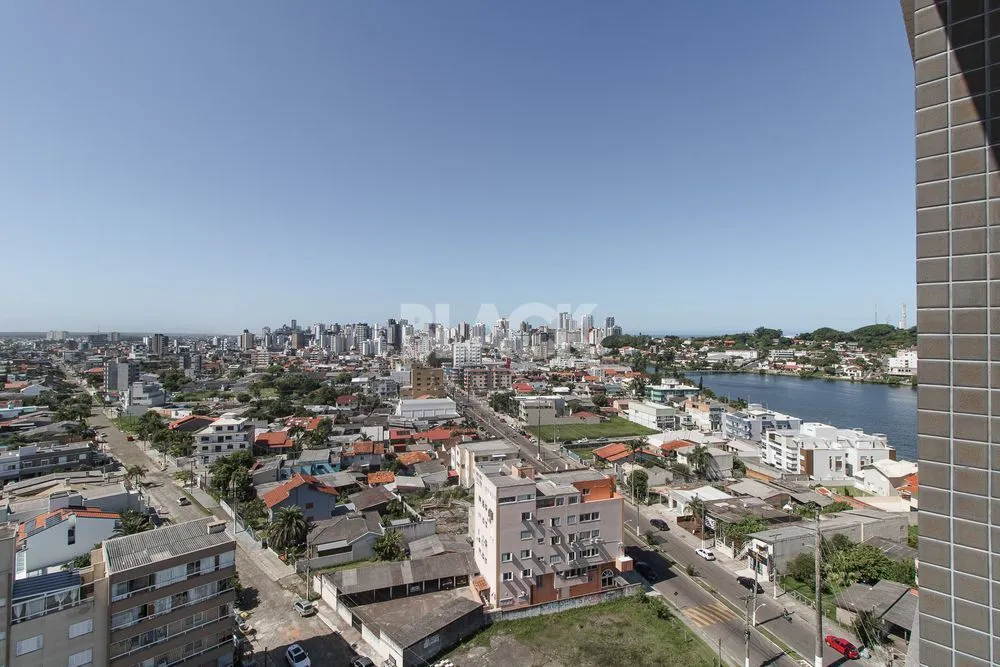 Imagem Apartamento à venda em Torres, Centro, com 2 quartos, 84.21m2