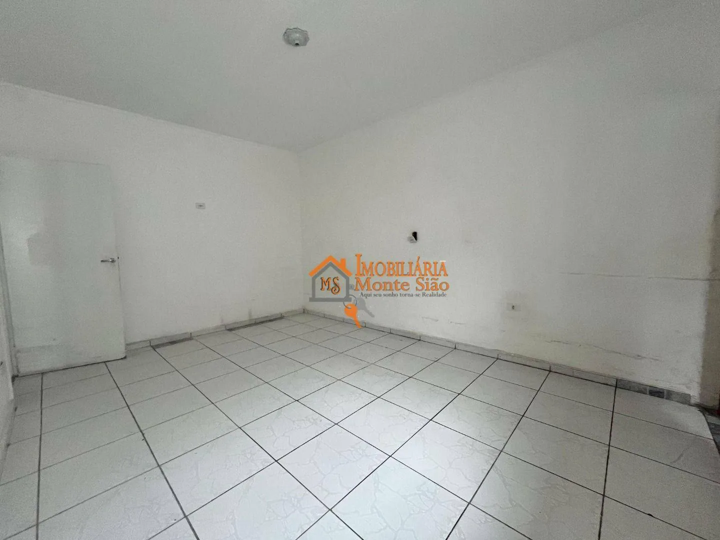 Imagem Casa com 5 dormitórios à venda, 180 m² por R$ 1.000.000,00 - Vila Rosália - Guarulhos/SP