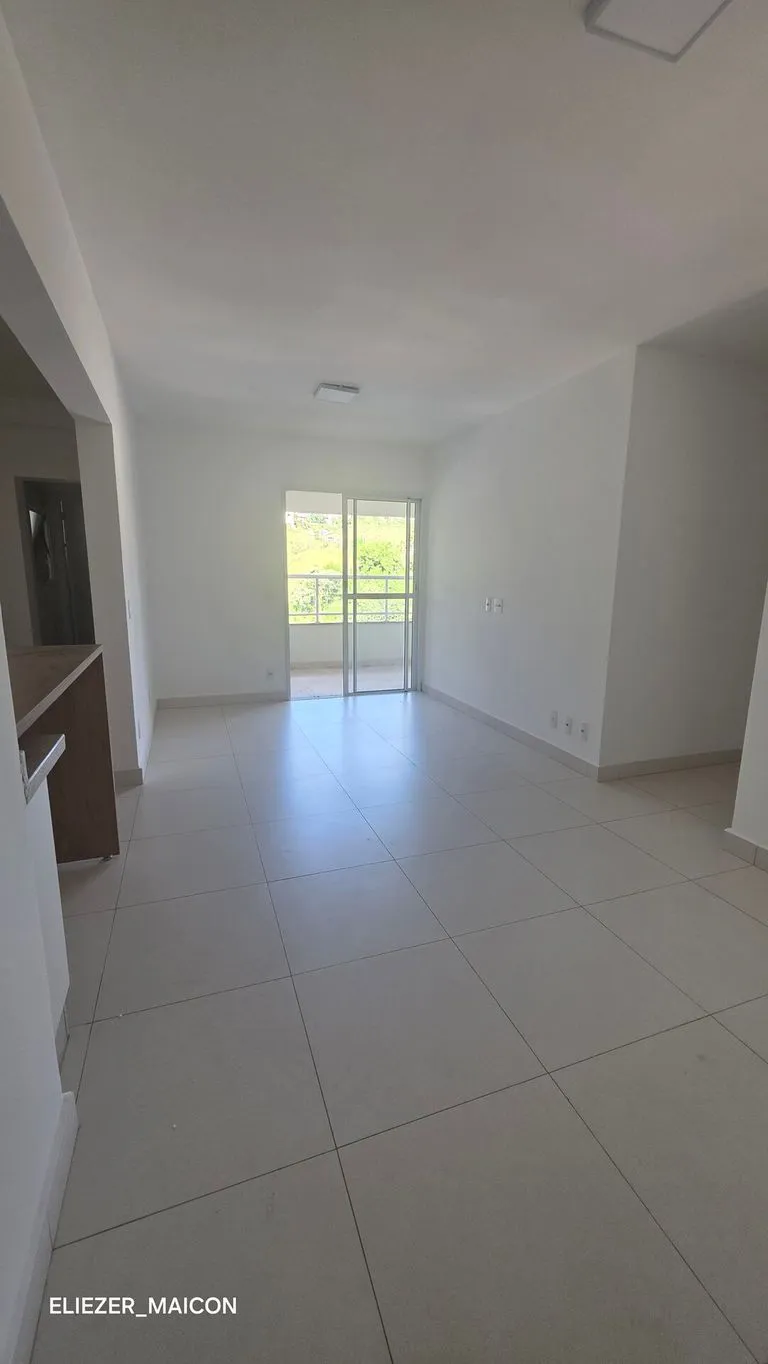Imagem Apartamento à Venda com 3 quartos no Jardim Cascatinha, Poços de Caldas - MG