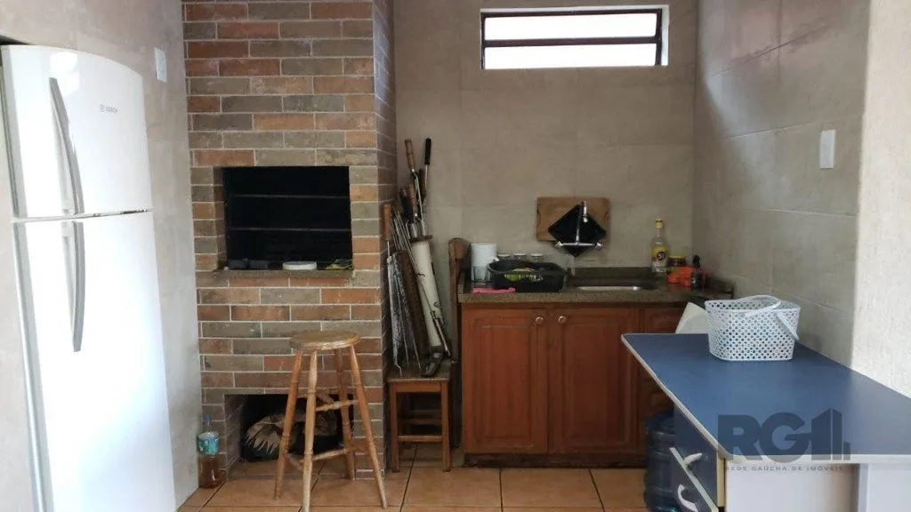 Imagem Casa de 200m², bairro Rubem Berta