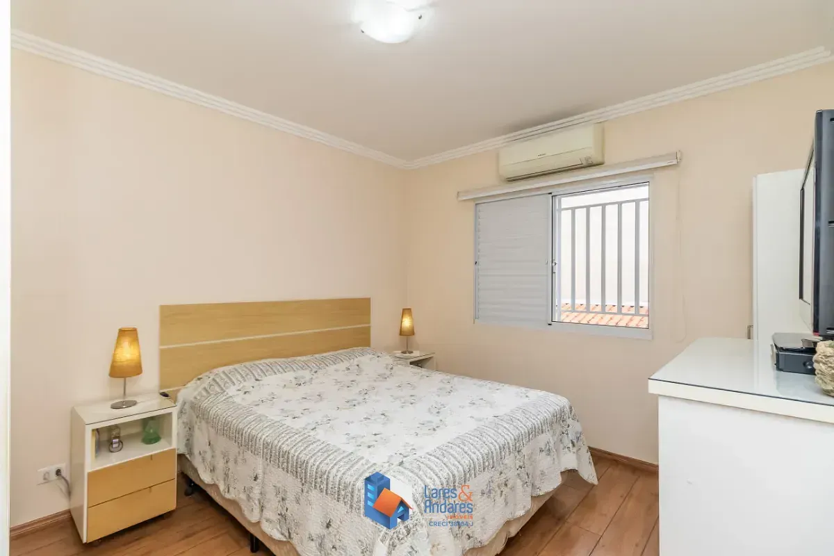 Imagem Sobrado para venda em Jardim Santa Cruz (Sacomã) com 3 quartos, sendo 1 suíte, 140m²