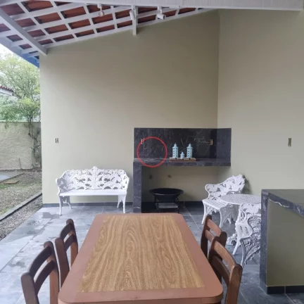 Imagem CASA COM 3 SUITES, MAIS 2 DORMITORIOS EXTERNOS, SALA DE JANTAR , SALA ESTAR, LAVABO ,VARANDA , AREA GOURMET, PISCINA